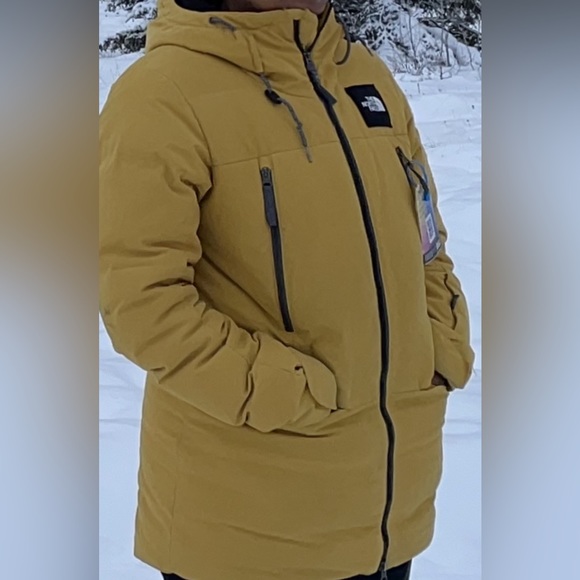 The North Face Women's Pallie 500 Fill Power Down Jacket in Golden Spice - Picture 3 of 3